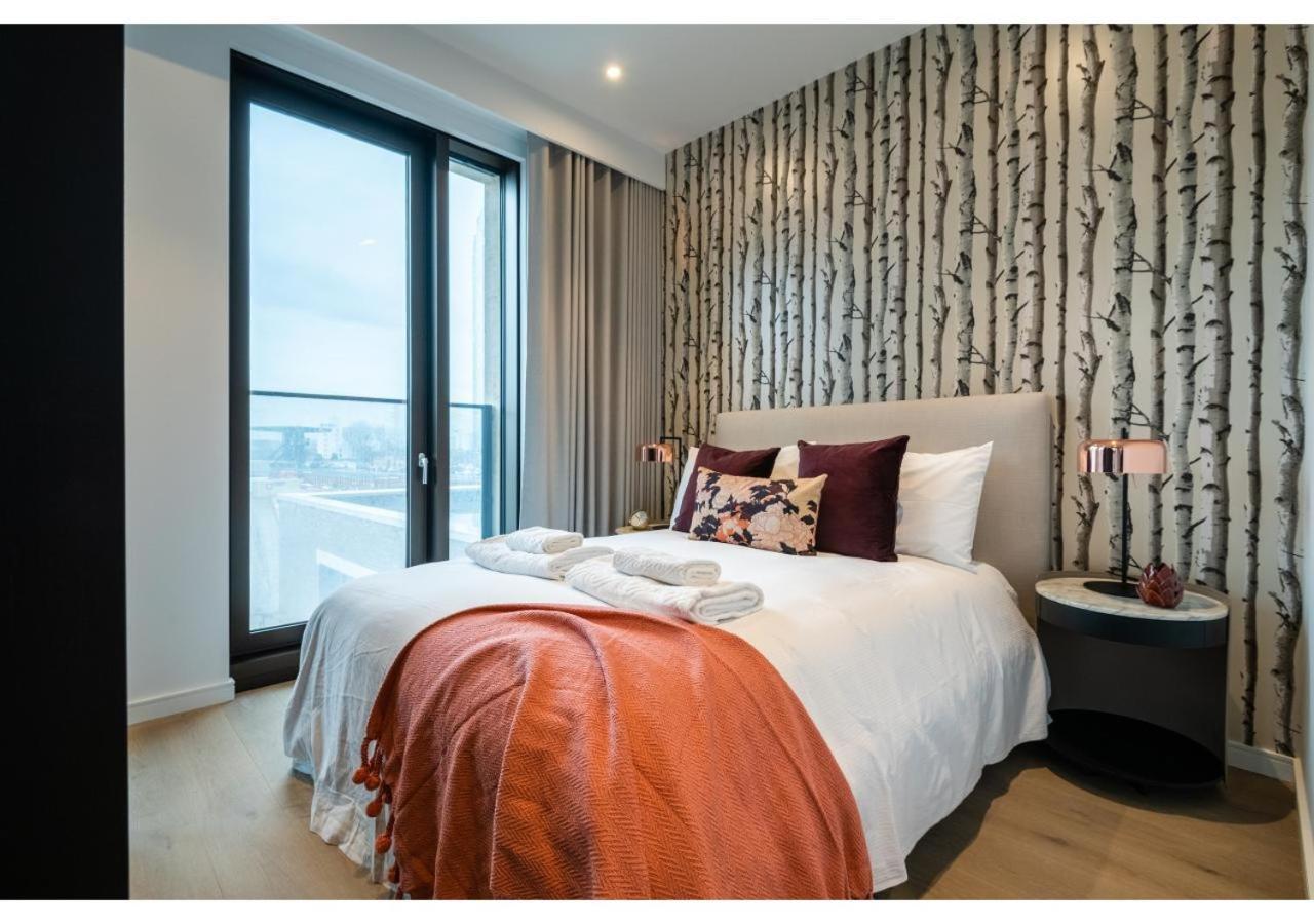 Elegant And Modern Apartments In Canary Wharf Right Next To Thames London Kültér fotó